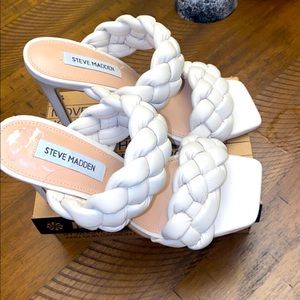 Like new Steve Madden Heels